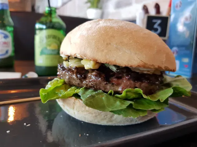 Grill'd Burgers - Ocean Keys