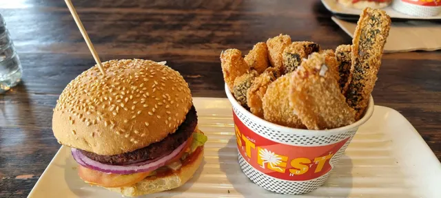 Grill'd Burgers - Ocean Keys