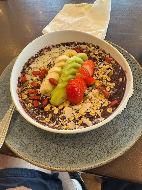 Cafe 2 Twenty Four