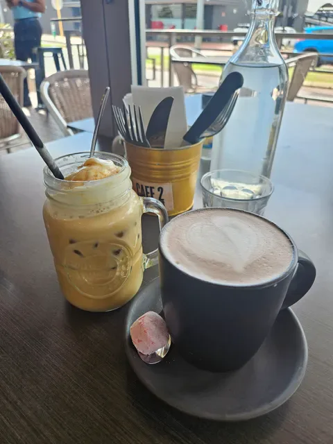 Cafe 2 Twenty Four
