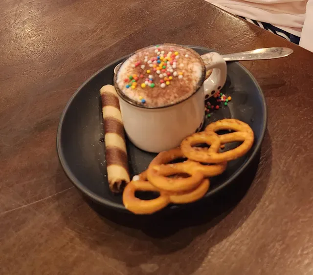 Cafe 2 Twenty Four