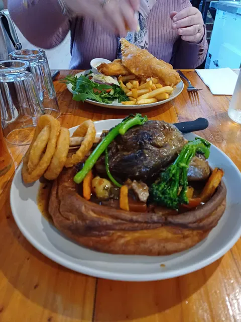 The Local House Bar & Grill