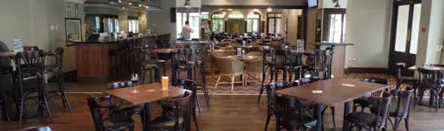 Mount Henry Tavern