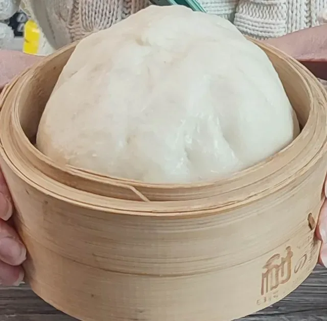 Two Hands Noodle Shop Como