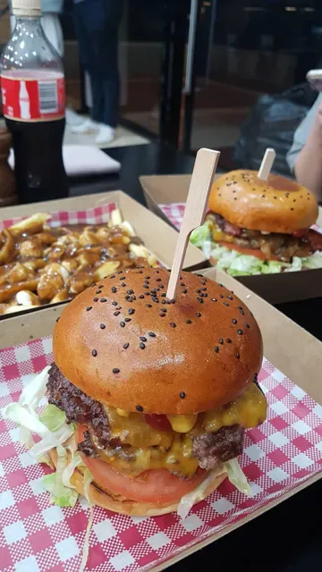 Charlie's BBQ