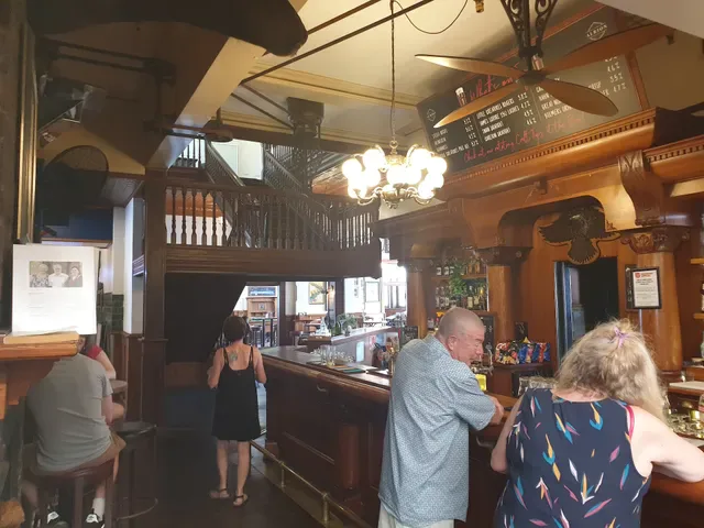 Albion Hotel