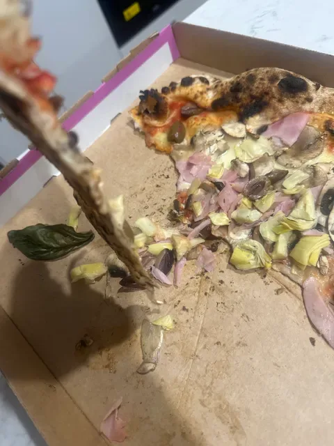 Il Locale Pizzeria Currambine