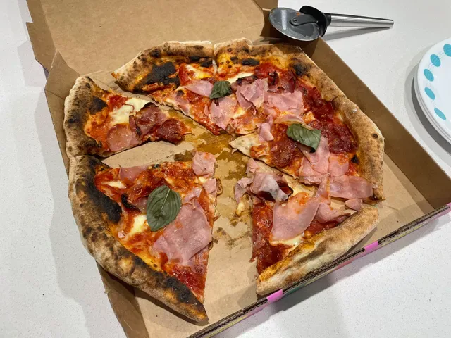 Il Locale Pizzeria Currambine