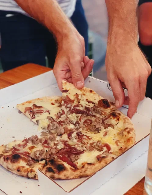 Eugene's Pizzeria