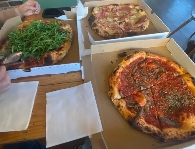 Eugene's Pizzeria