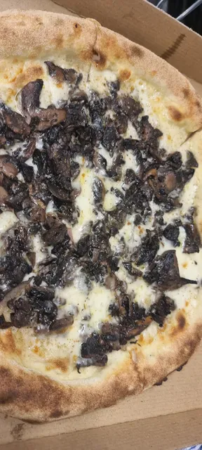Eugene's Pizzeria