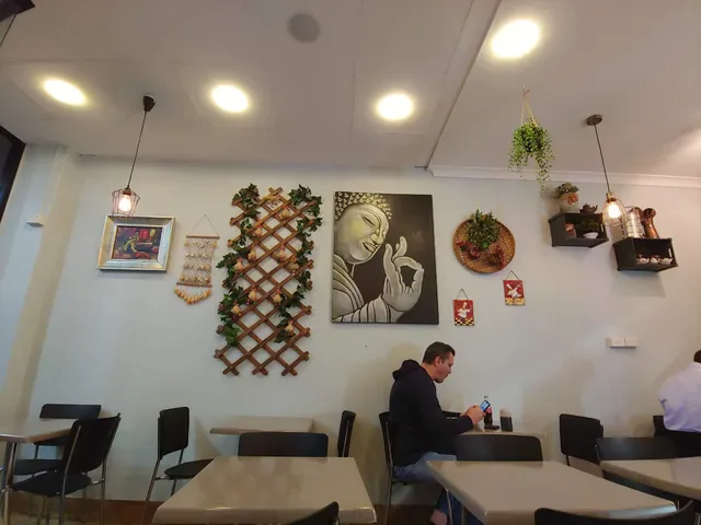 Wok & Ladle: Thai Eatery
