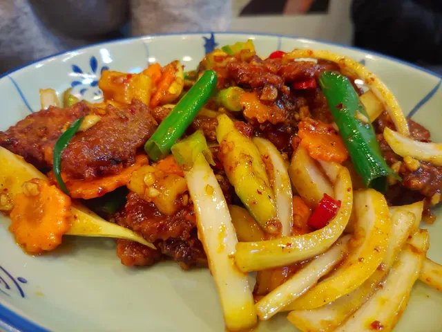 Wok & Ladle: Thai Eatery
