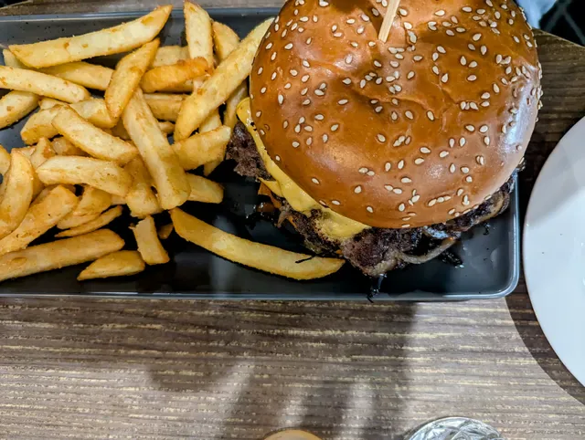 The Brook Bar & Bistro