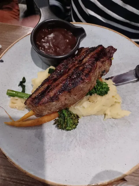 The Brook Bar & Bistro
