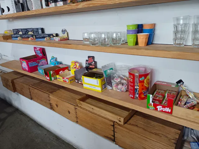 Cambridge Corner Store