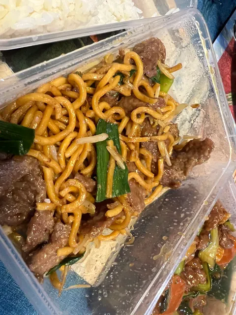 Commodore Chinese Restaurant & Takeaway