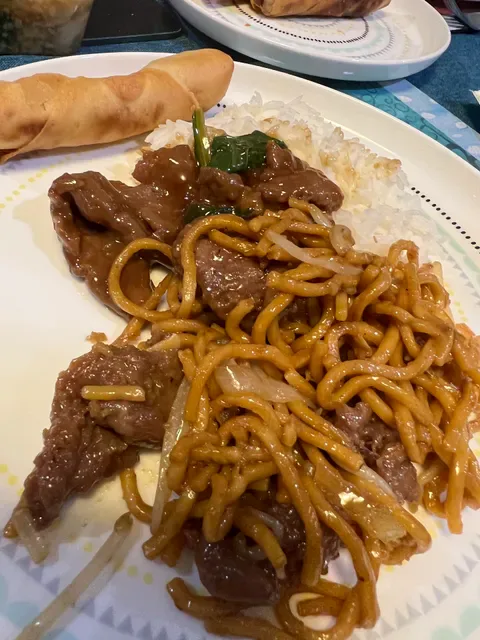 Commodore Chinese Restaurant & Takeaway