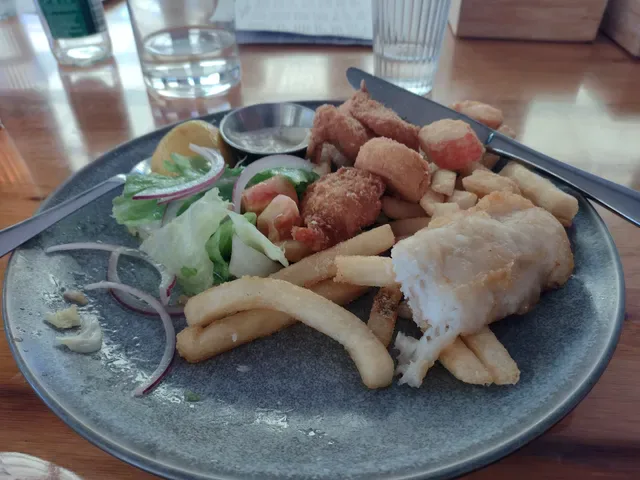Gracie's Cafe