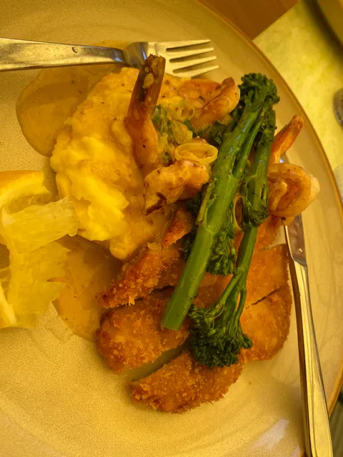 Gracie's Cafe