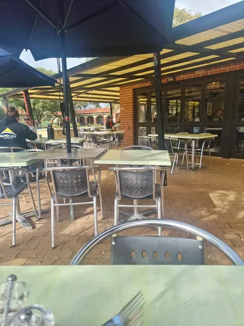 Gracie's Cafe