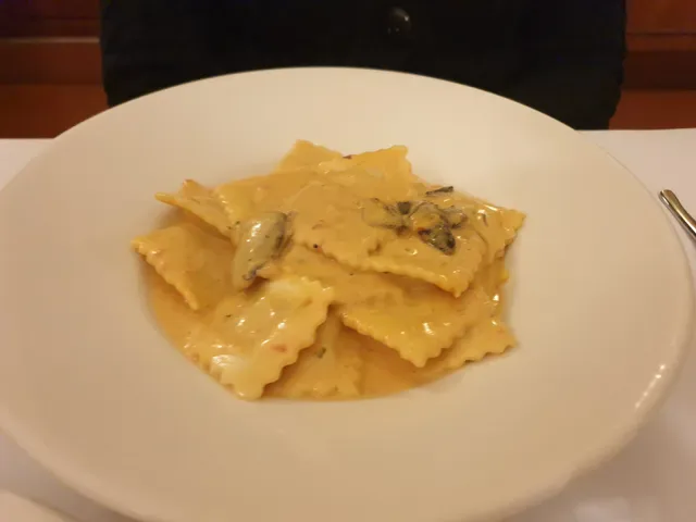 Capri Restaurant