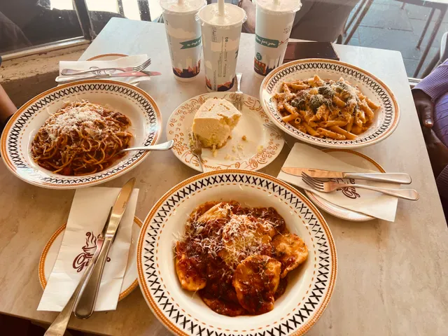 Gino's