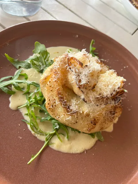 Little French Nest