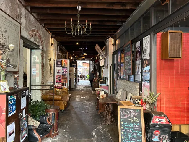 Moore & Moore Cafe