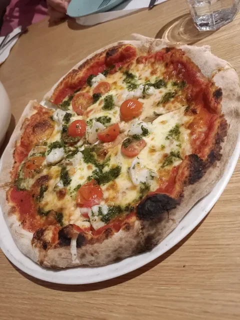 Sandrino Cafe and Pizzeria