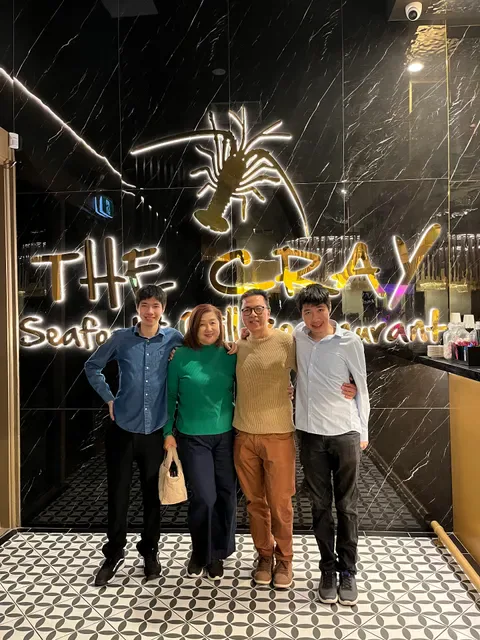 TheCray Seafood & Grill Restaurant Fremantle