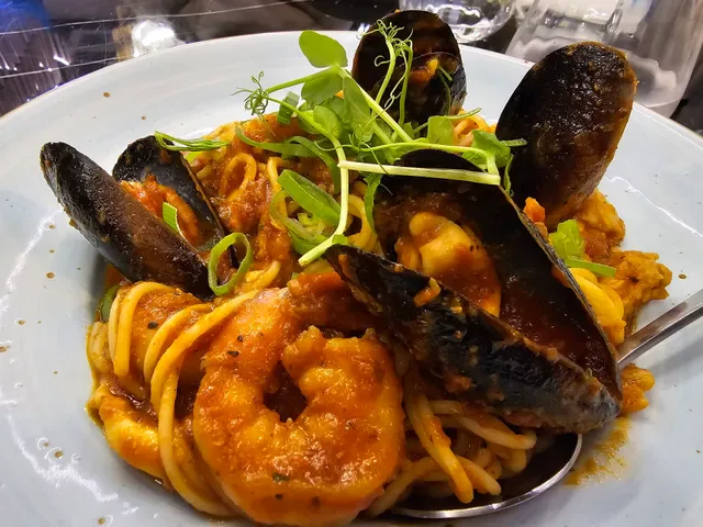 TheCray Seafood & Grill Restaurant Fremantle