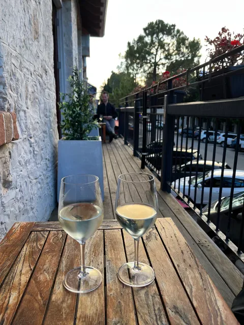 Whisper Wine Bar