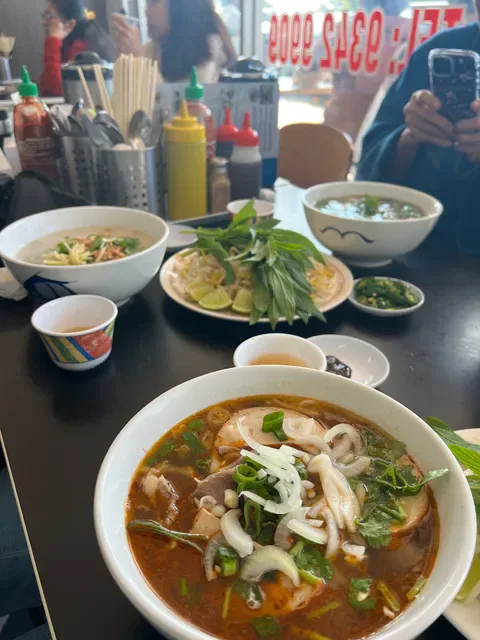 Viet Long Noodle House