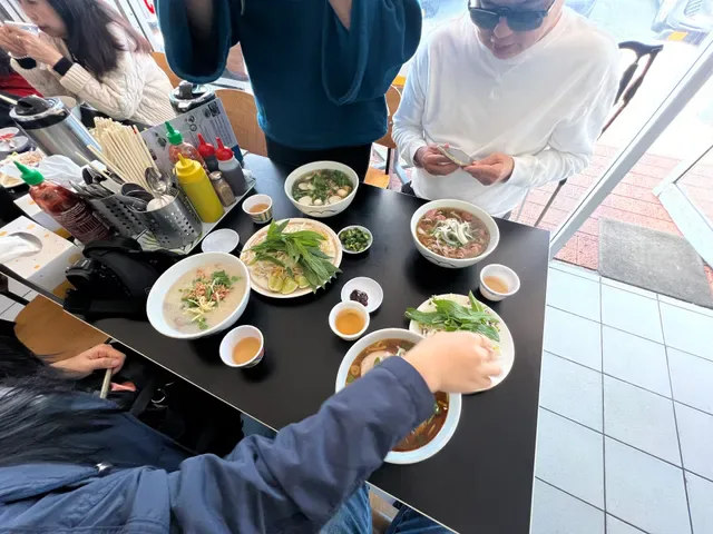 Viet Long Noodle House