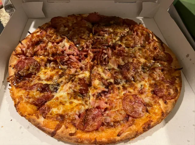 Marangaroo Pizza