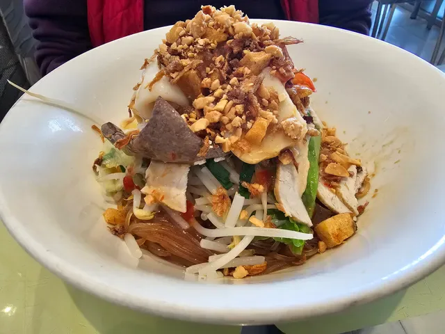 Tra Vinh Girrawheen Vietnamese Restaurant