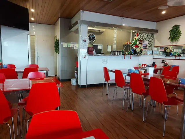 Trang's Cafe & Noodle House