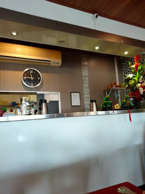 Trang's Cafe & Noodle House