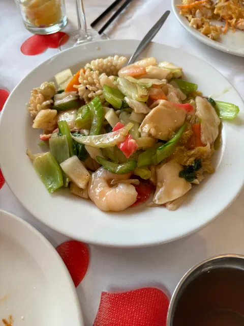 Gold Castle Chinese Restaurant