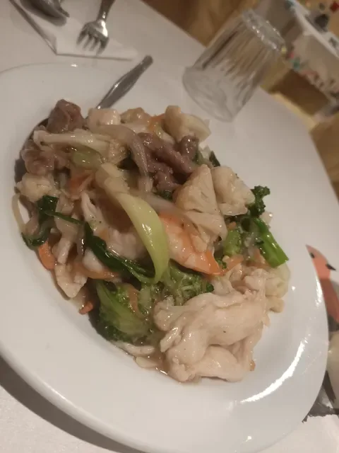 Gold Castle Chinese Restaurant