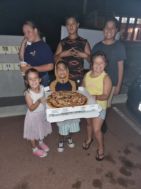 Hungry Oz Pizza