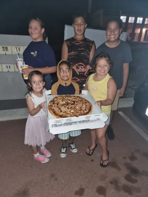 Hungry Oz Pizza