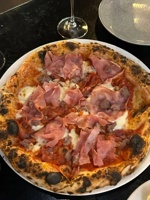 Locale Mio