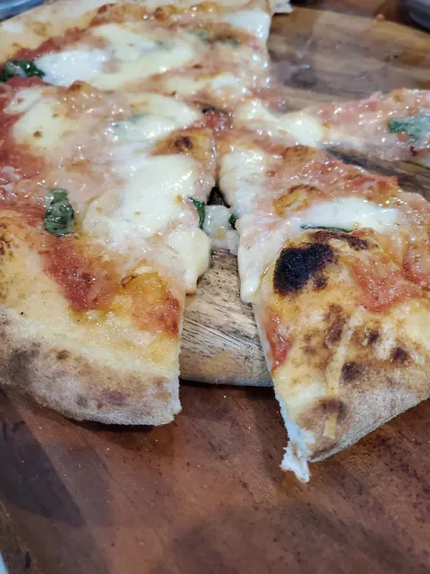 Kerry Street Pear Tree Cafe and Pizzeria