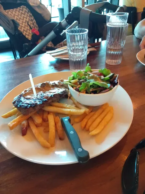 The Quarie Bar & Brasserie