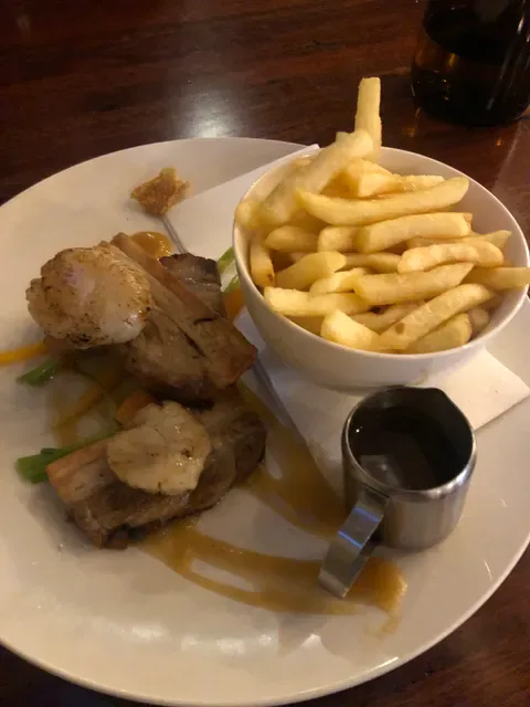 The Quarie Bar & Brasserie