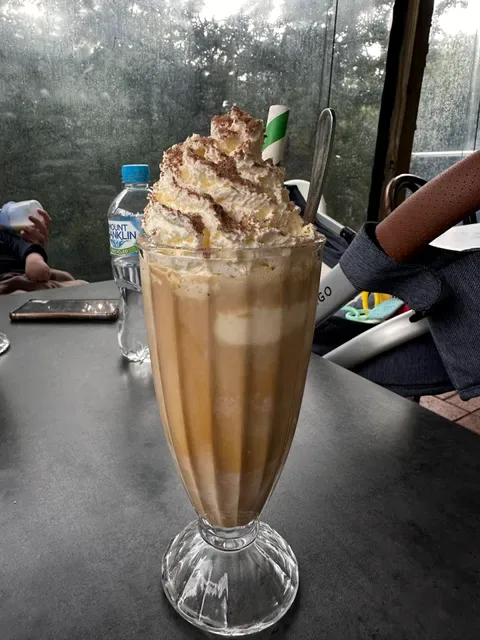 The House of Honey & The Sticky Spoon Cafe