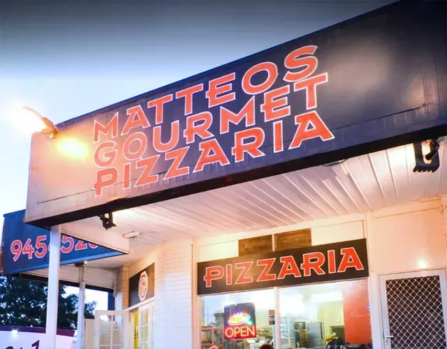 Matteo's Gourmet Pizza