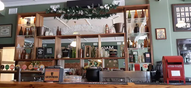 Molly's Irish Pub Highgate